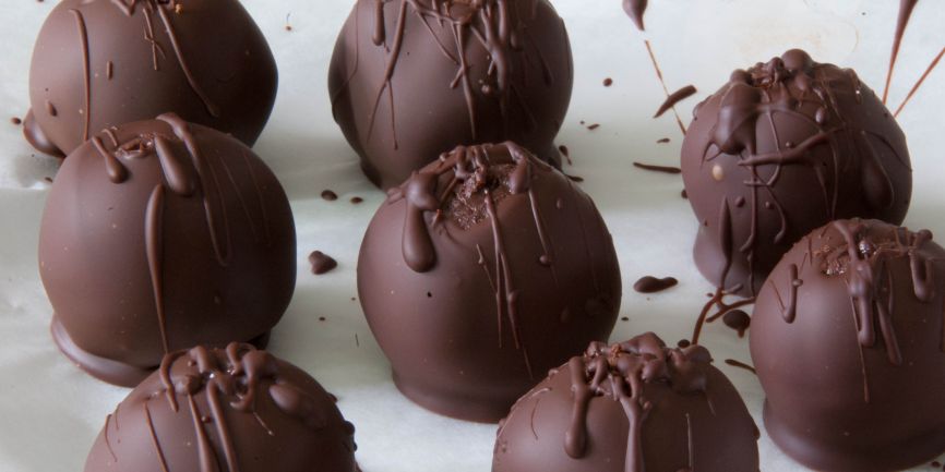 Residents of Kennington properties flock to the chocolate truffle making workshop in Stockwell 