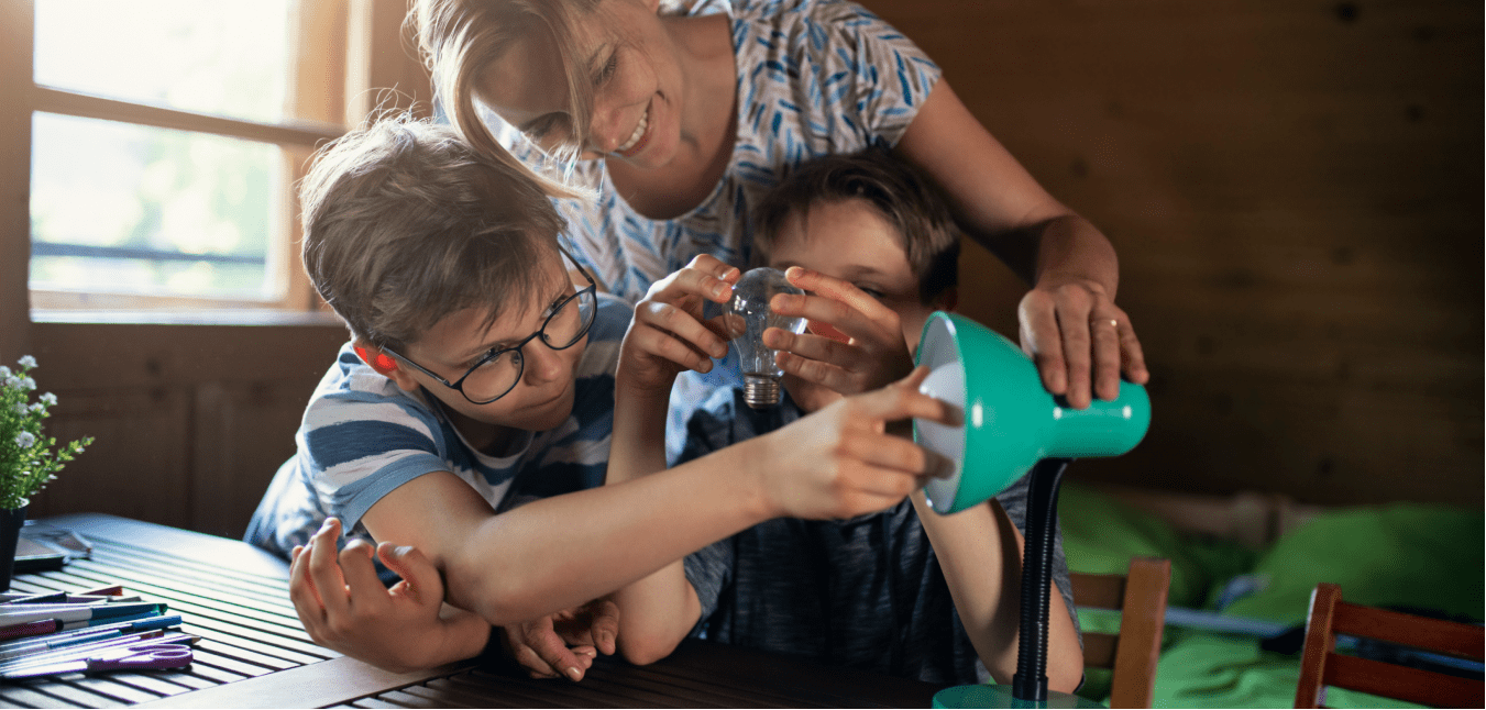 Electricity saving tips to keep you warm as energy prices rise Blog Header min