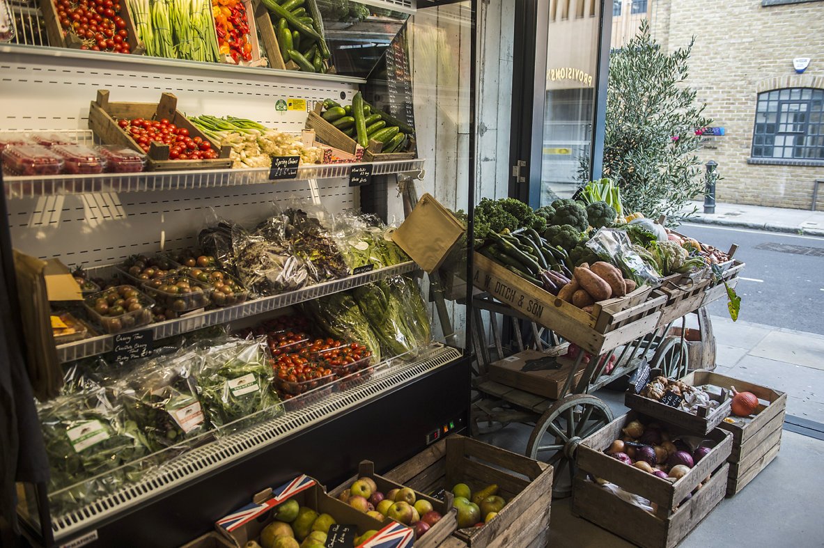 giddy grocer produce - Daniel Cobb - Locally grown